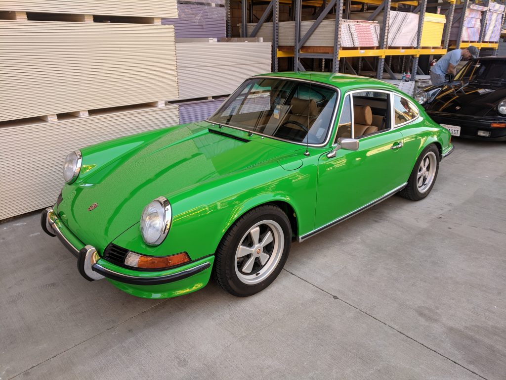 Green Porsche 911E